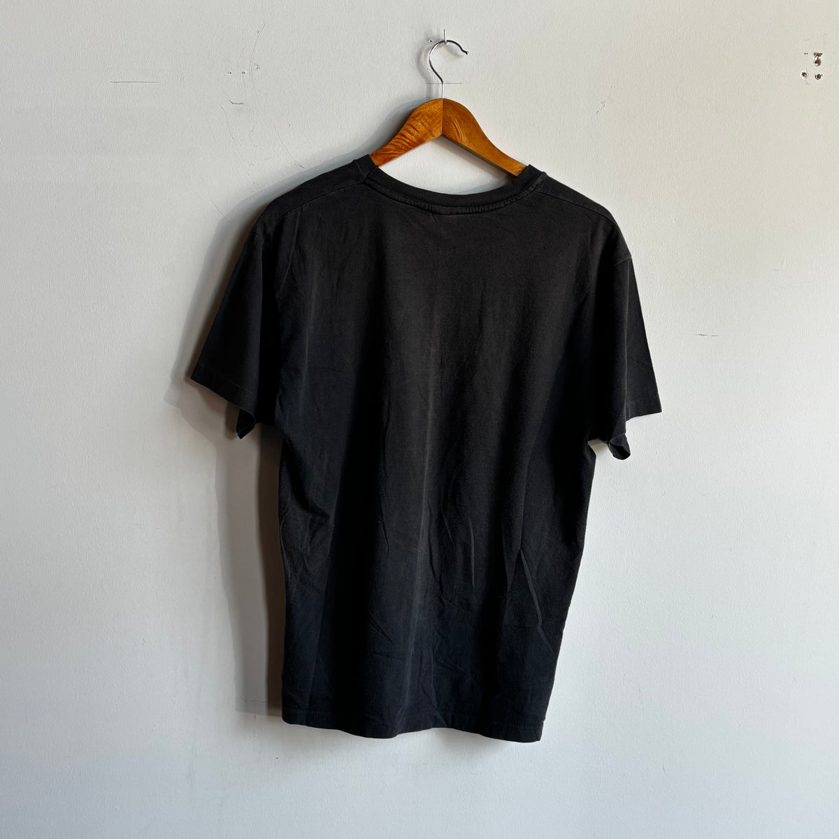 Vintage 90s Hanes Blank Pocket T-shirt